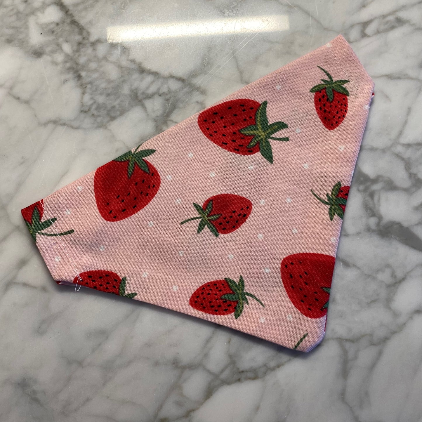 Strawberry bandana image 1